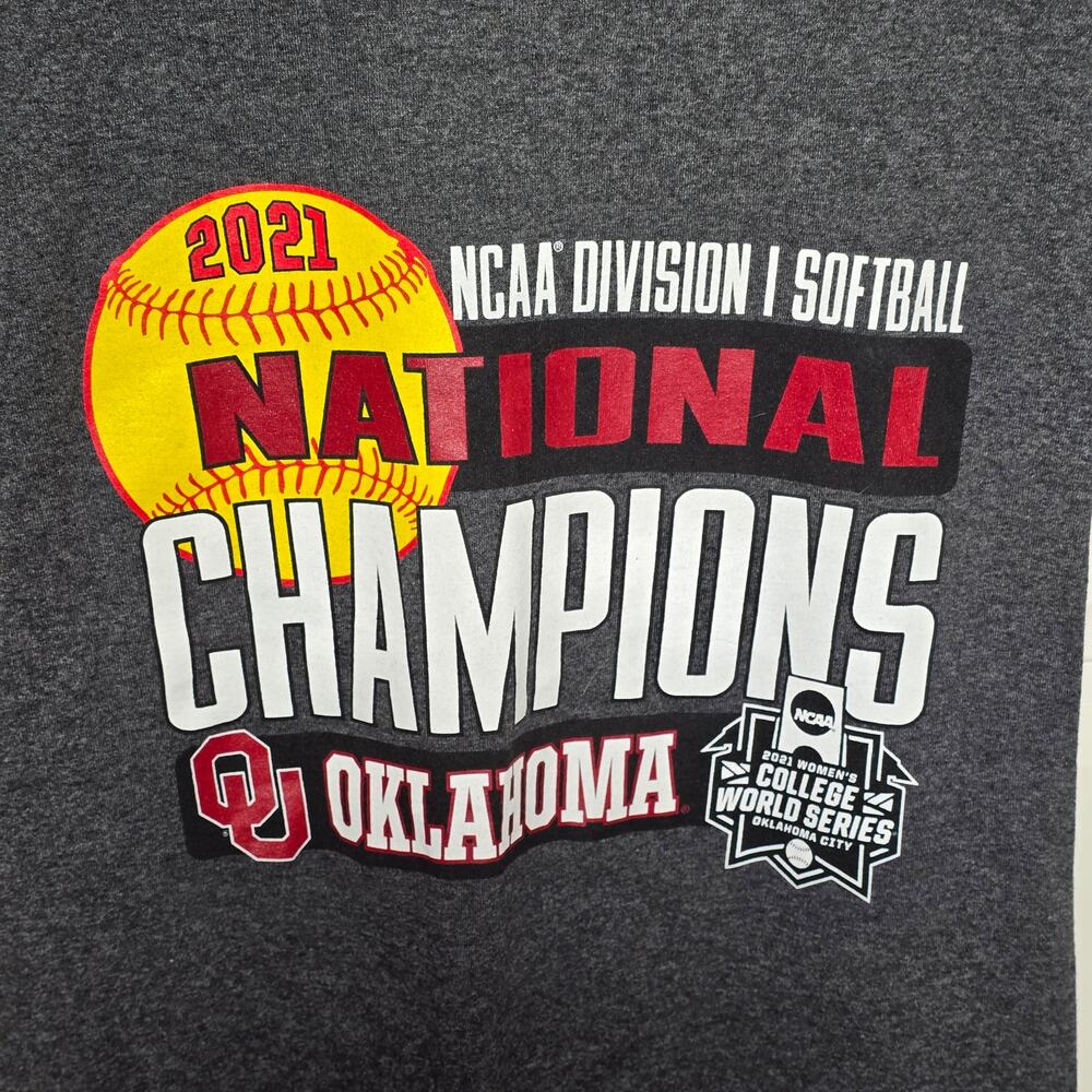 Oklahoma Sooners OU Womens NCAA Softball National Champions 2021 T Shirt Small - Picture 2 of 4